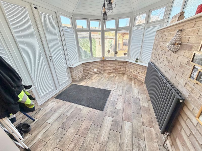 Lupus Way Great Sutton